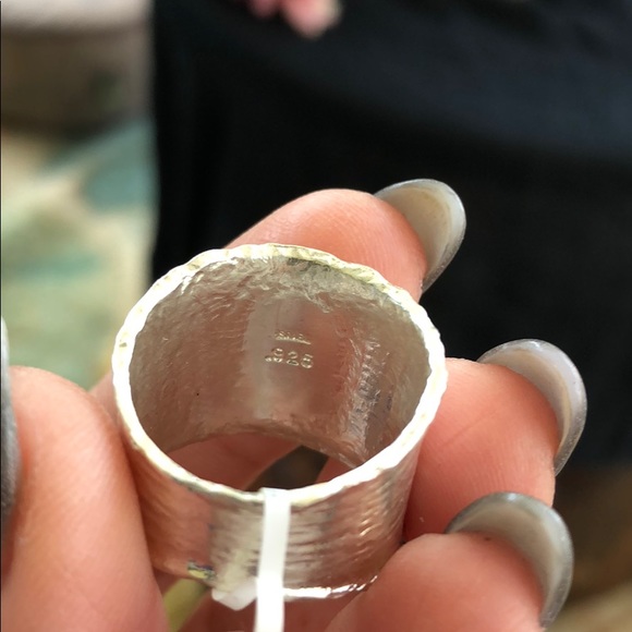 🌸Roman Glass Ring🌸 - Picture 4 of 8